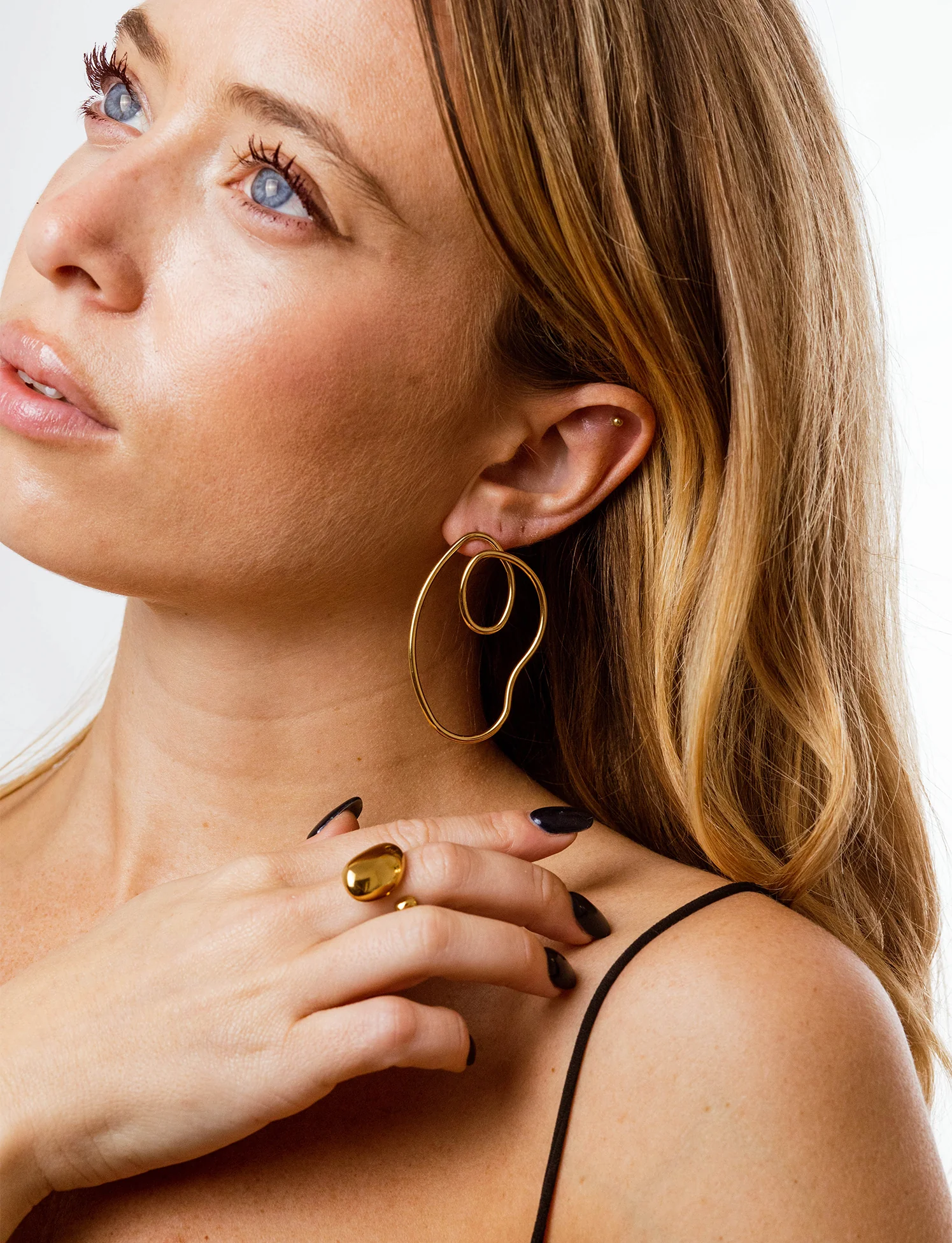 Anello Hug Fluido Chunky - Image 8