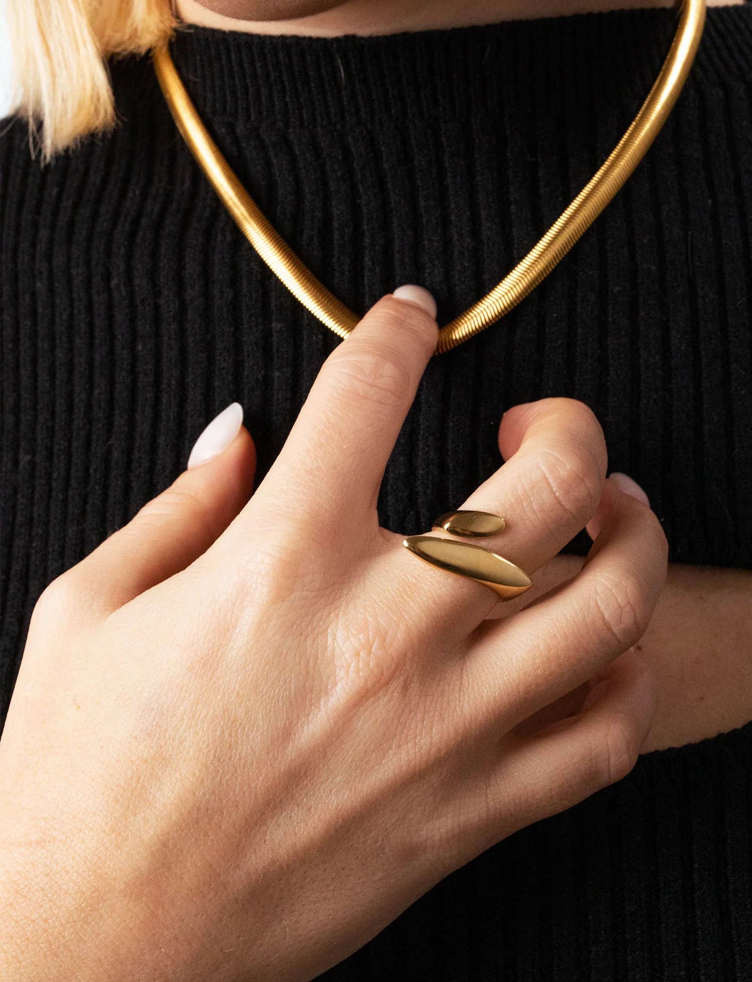 Anello Line Hug - Image 4