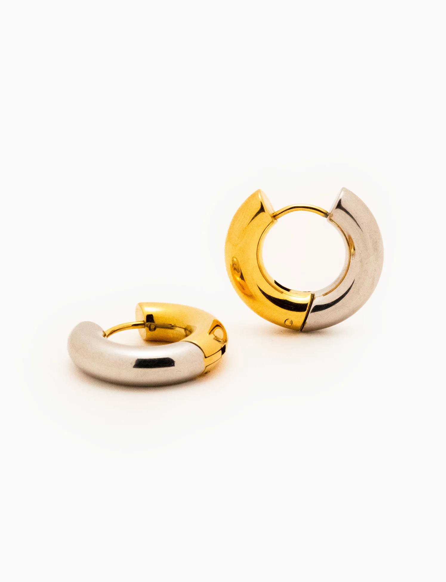 Orecchini Chunky Hoop Small Bicolor - Image 2