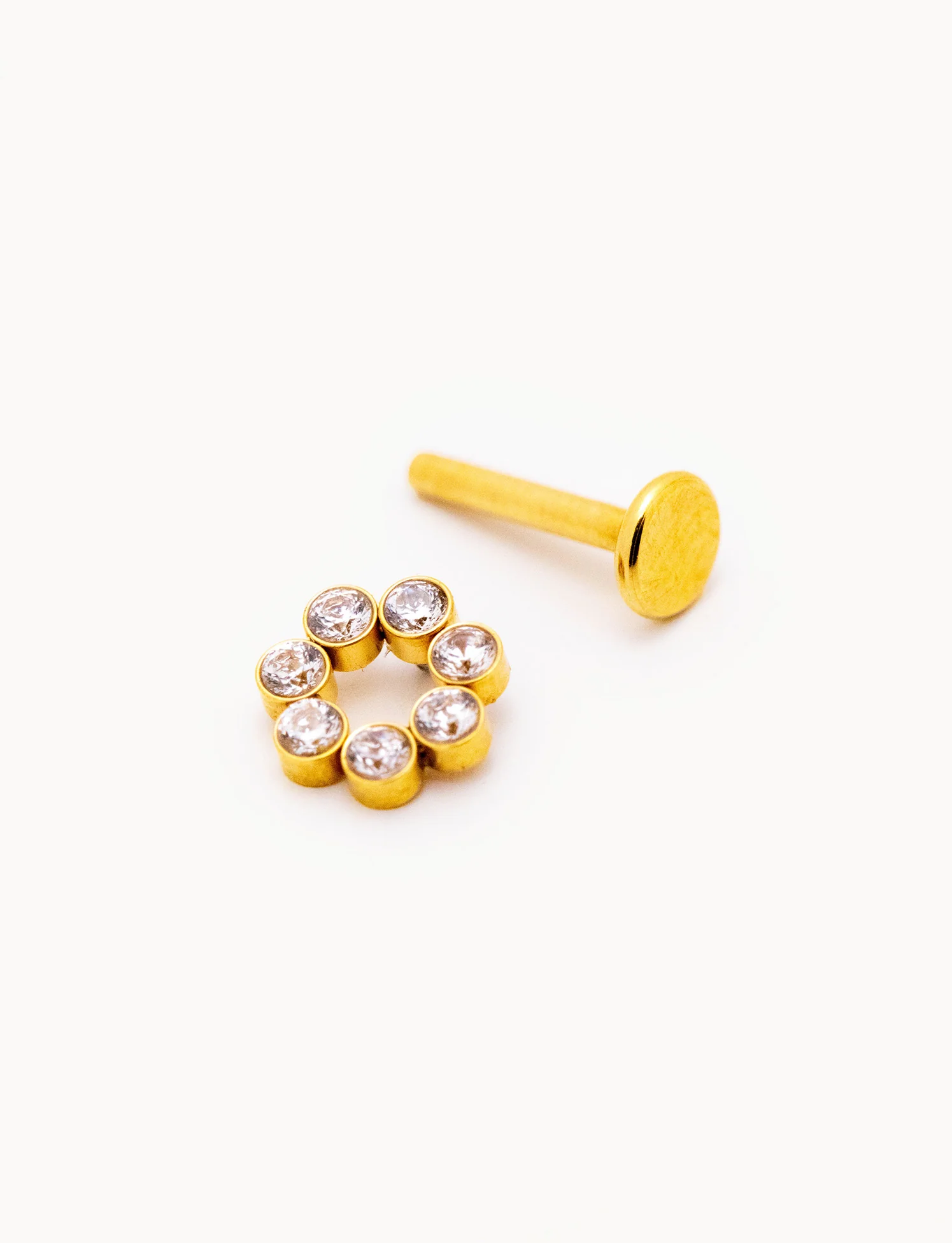 Piercing Circle Sparkling - Image 4